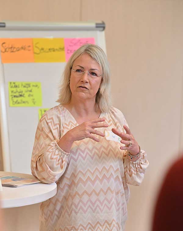 Maike-July-Keynote-Vortragsthemen-HR-Leadership-Consulting-09